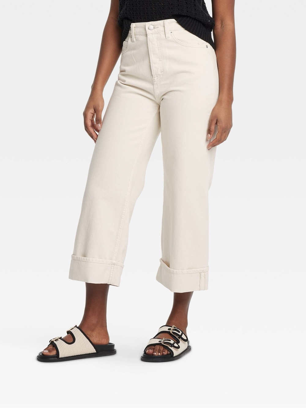 Universal Thread - Cropped Vintage Wide-Leg Jeans in Light Cream - Picture 8 of 9